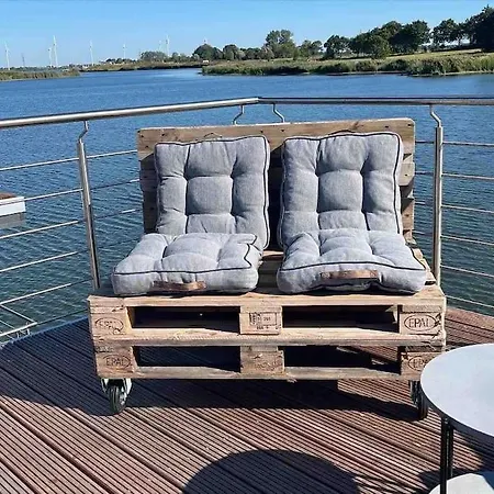Hausboot Fritz Im Wangermeer * Schillig